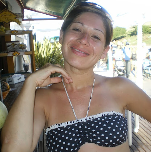 Susan Valenzuela Photo 10