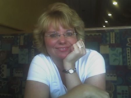 Joanne Mackey Photo 3