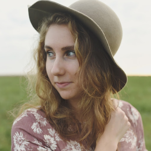 Melissa Moon Photo 37