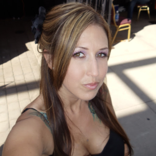 Heather Lyons Photo 22