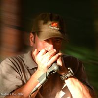 Robert Handley Photo 27