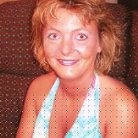 Michelle Robbins Photo 32
