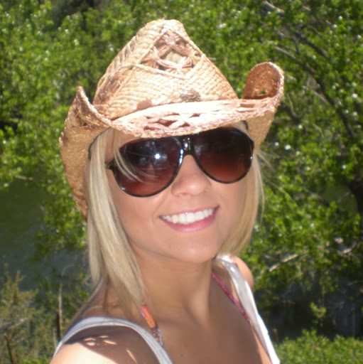 Kristen Weaver Photo 12