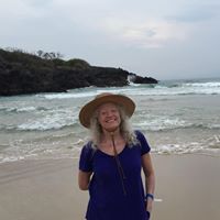 Deborah Bianco Photo 12