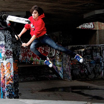 Lewis Johnson Photo 3