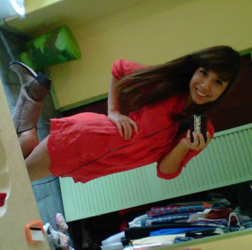 Andrea Rodriguez Photo 31
