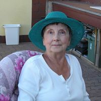 Carol Pool Photo 15