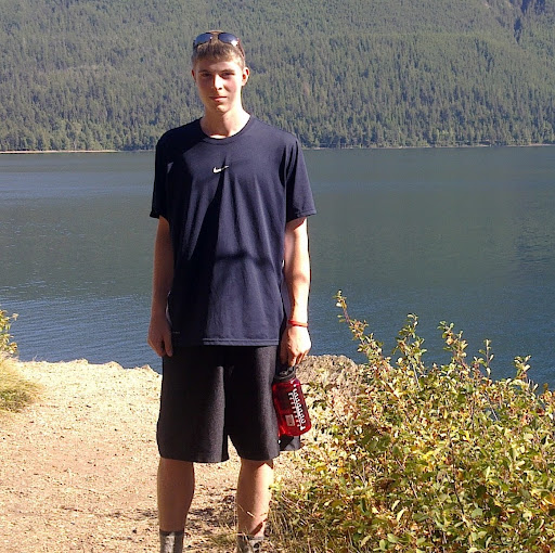 Jesse Evans Photo 6