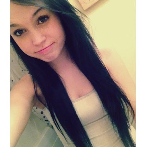 Sydney Allred Photo 16