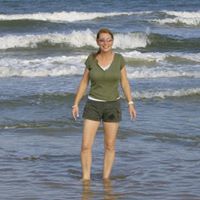 Alice Latham Photo 22