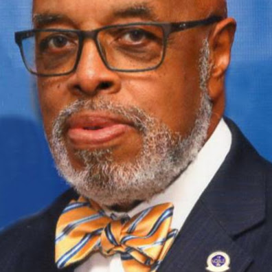 Ernest Owens Photo 11