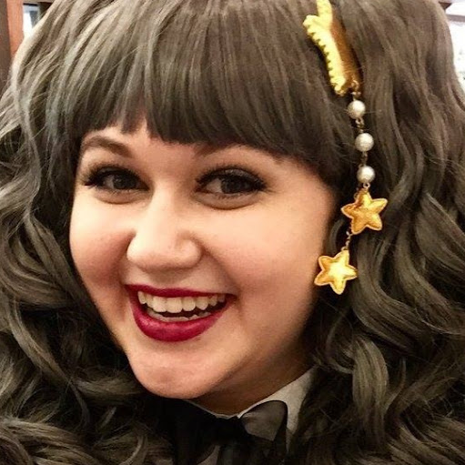 Mollie Warner Photo 25