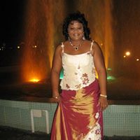Miriam Harper Photo 3