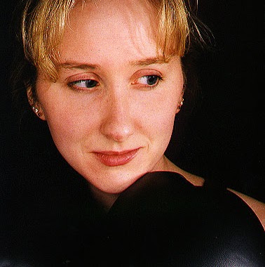 Debbie Rich Photo 15