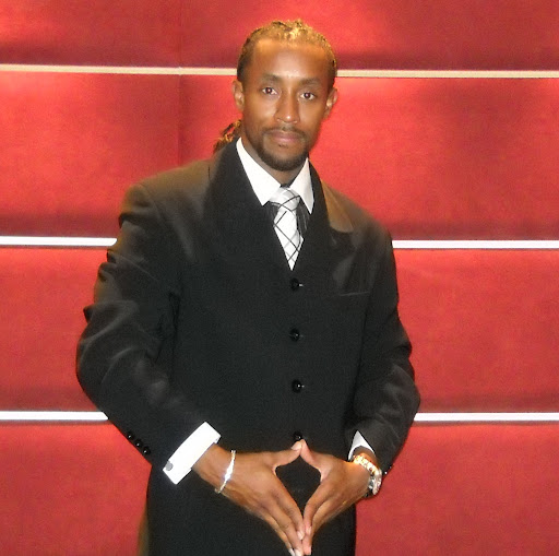 Calvin West Photo 16
