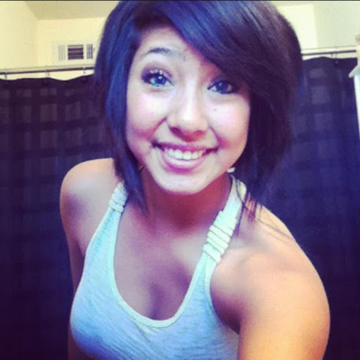 Alyssa Morales Photo 33