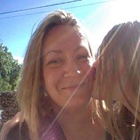Jennifer Dodds Photo 10