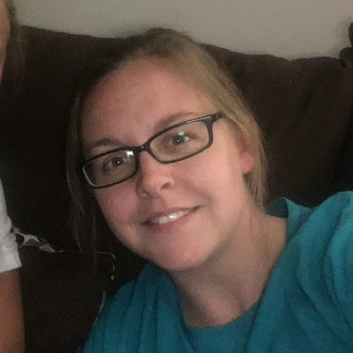 Amy Farmer Photo 32
