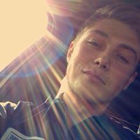 Dom Tyler Photo 11