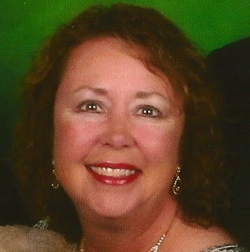 Vickie Robinson Photo 21
