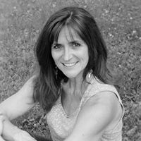 Donna Huddleston Photo 9