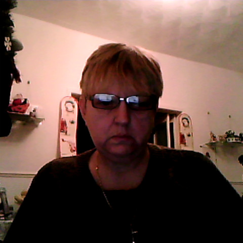 Ann Lloyd Photo 10
