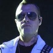 Johnny Seward Photo 2