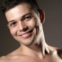 Camilo Reyes Photo 4