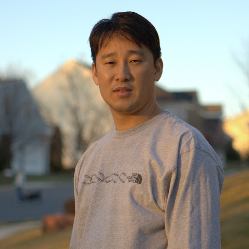 Young Suh Photo 8