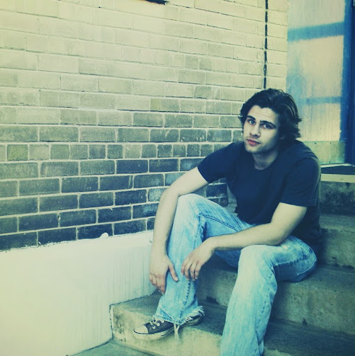 Ryan Mohr Photo 14