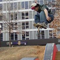 Max Devlin Photo 4