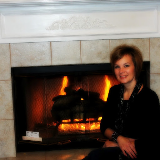 Heather Mitchell Photo 32