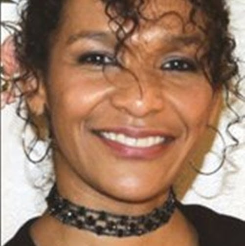 Martha Perkins Photo 40
