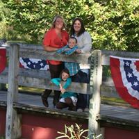 Lindsay Welch Photo 40