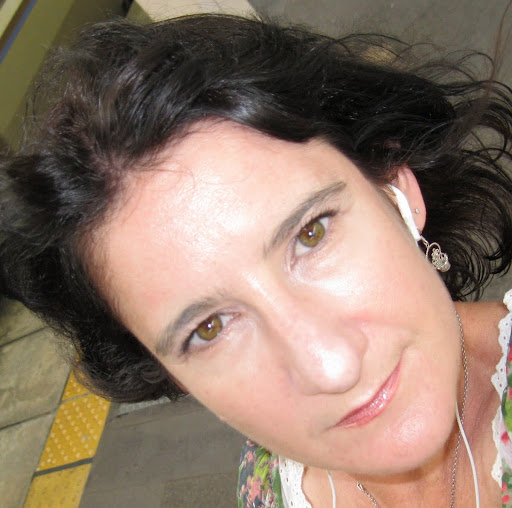 Jacqueline Howlett Photo 2