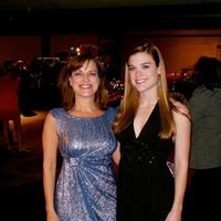 Laura Dunne Photo 27