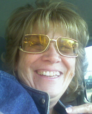 Linda Mayfield Photo 14