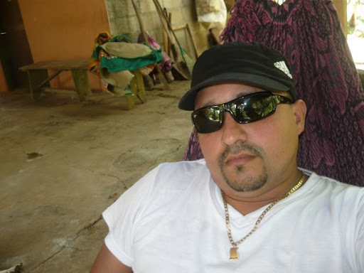 Nelson Burgos Photo 14