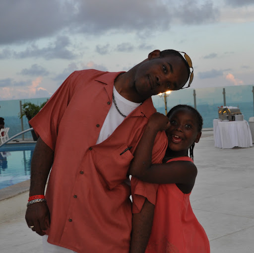 Brodrick Walker Photo 11
