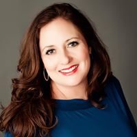 Julie Parham Photo 20