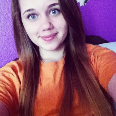 Bonnie Watts Photo 17