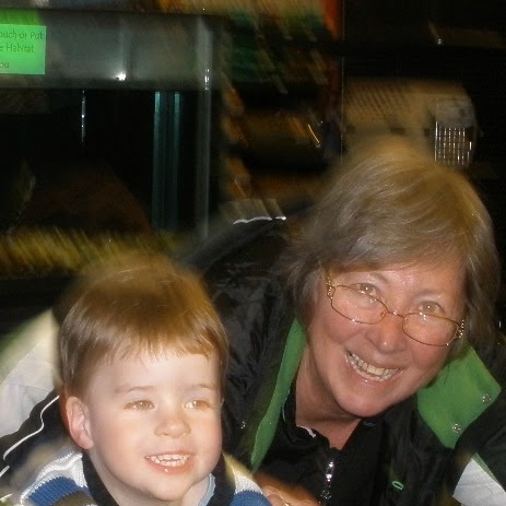 Helen Nelson Photo 37