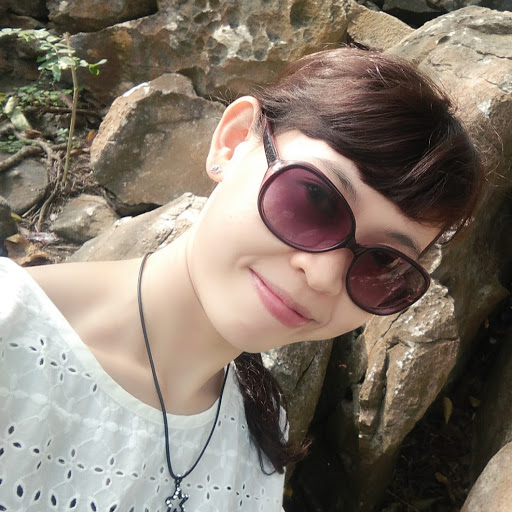 Phuong Tang Photo 21