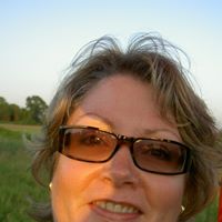 Ruth Sander Photo 18
