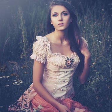 Heather Morgan Photo 37