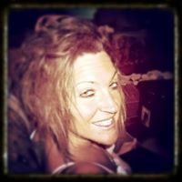 Kristen Faust Photo 12