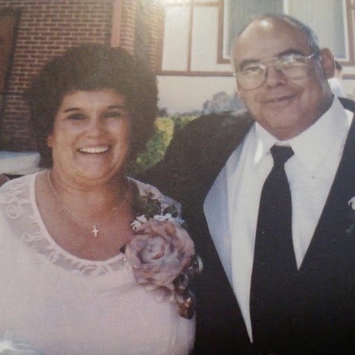 Jeanette Gallegos Photo 19