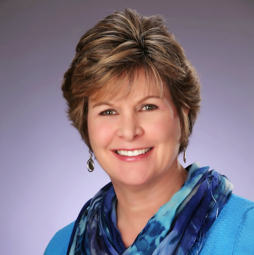 Annette Young Photo 24