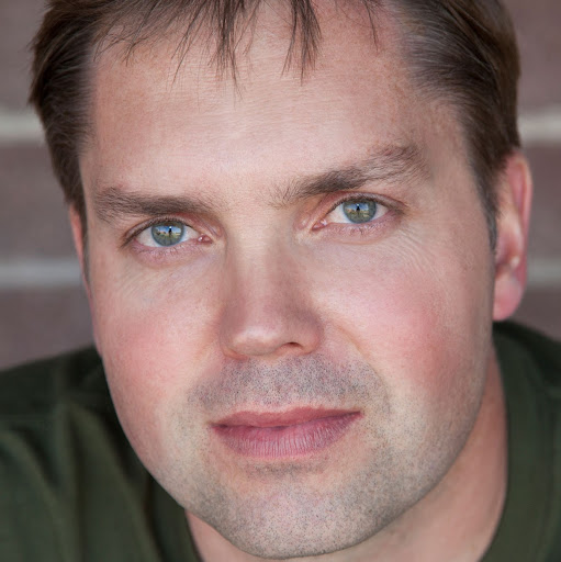 Damian Griffin Photo 23