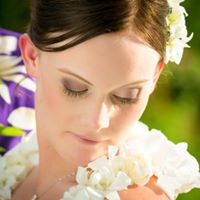 Andra Gray Photo 11
